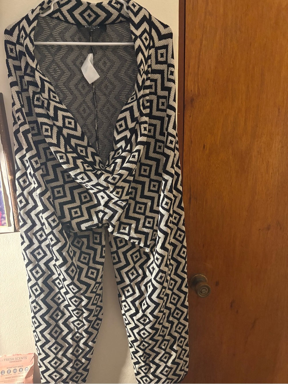 Nina Parker Plus Size 2X Black & White Geo Print Knit Sweater Pants